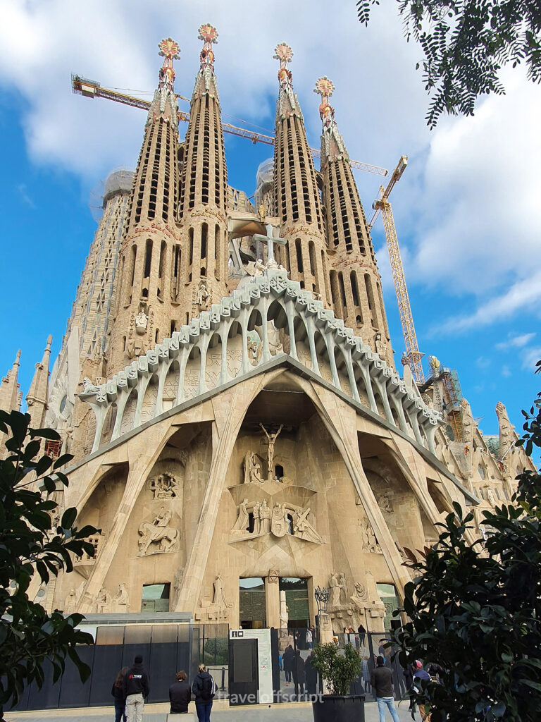 Barcelona in October - Sagrada Familia - traveloffscript