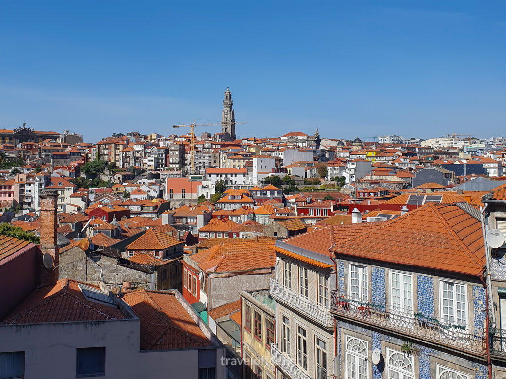 Porto skyline - traveloffscript