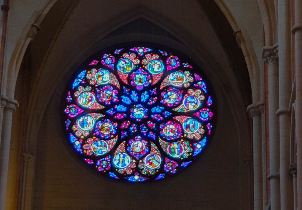 Lyon Cathédrale Saint-Jean-Baptiste stained glass window