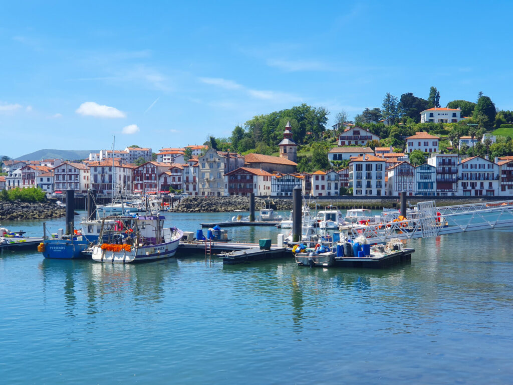 St Jean de Luz Port - TOS