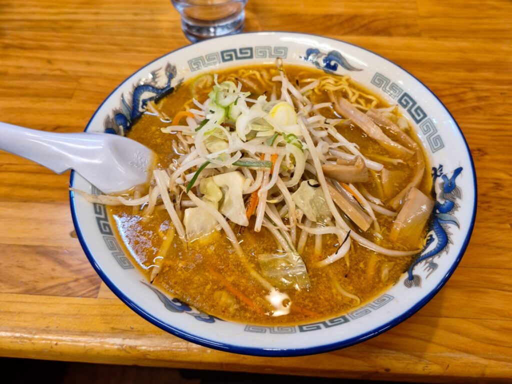 Ramen in Japan - traveloffscript