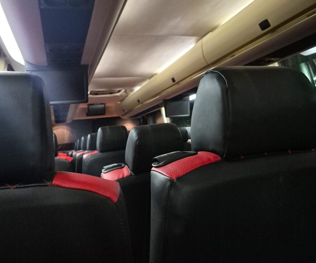 Rider express nightbus inside - traveloffscript