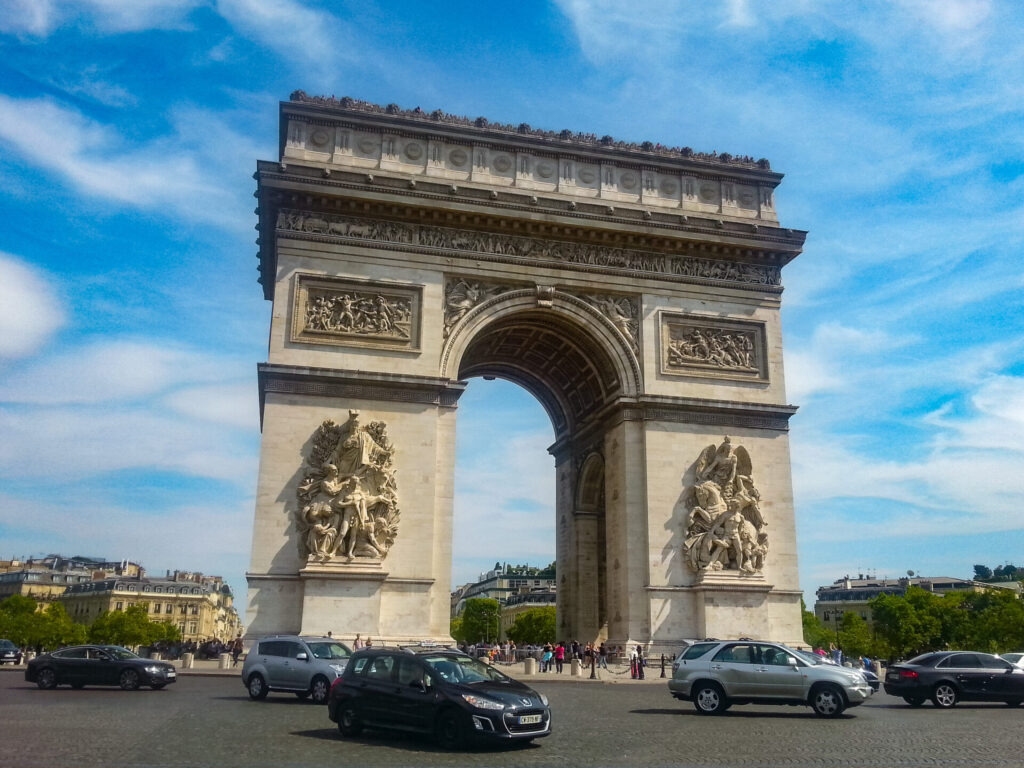 arc de triomphe paris