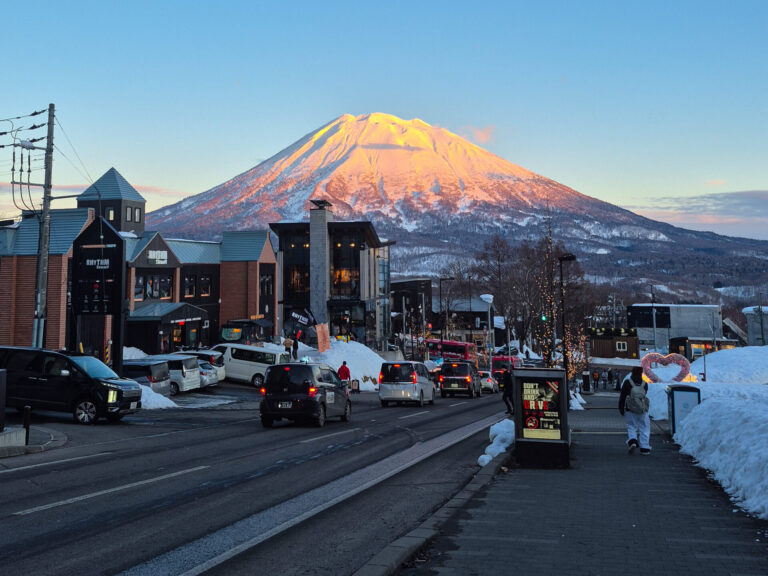 niseko hirafu main street
