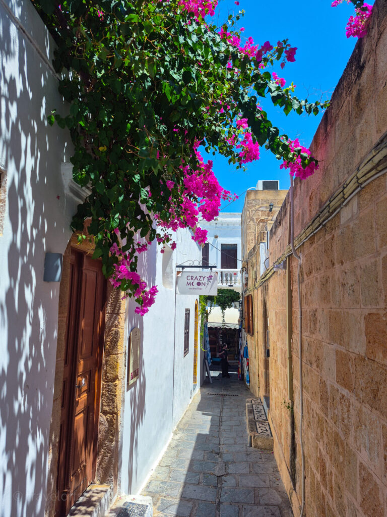 rhodes streets of lindos
